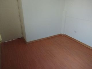 Foto 21 de VENDO DUPLEX 150m2 LOS OLIVOS: EDIFICIO MODERNO