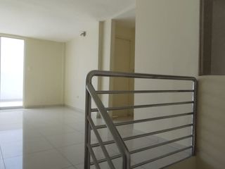 Foto 25 de VENDO DUPLEX 150m2 LOS OLIVOS: EDIFICIO MODERNO