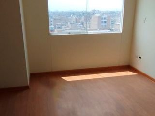 Foto 6 de VENDO DUPLEX 150m2 LOS OLIVOS: EDIFICIO MODERNO