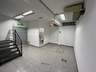 Foto 20 de se alquila edificio para oficina en zona centrica
