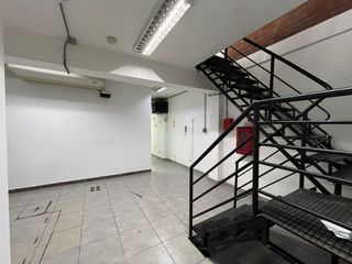 Foto 42 de se alquila edificio para oficina en zona centrica