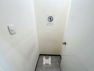 Foto 16 de se alquila edificio para oficina en zona centrica