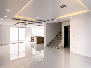 Foto 6 de Se vende casa cuatro habitaciones a estrenar al sur de la ciudad de Loja