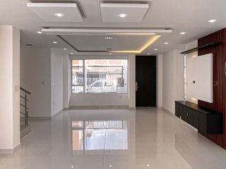 Foto 5 de Se vende casa cuatro habitaciones a estrenar al sur de la ciudad de Loja