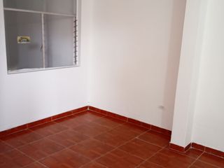 ALQUILER DE PRIMERO PISO DE 170M2  m2, LA PERLA