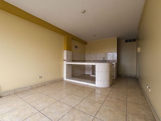 Foto 1 de Se vende Lindo Departamento en 3er Piso - A espalda del parque del trabajo y costado de Colegio Sabogal