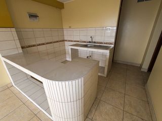 Foto 3 de Se vende Lindo Departamento en 3er Piso - A espalda del parque del trabajo y costado de Colegio Sabogal