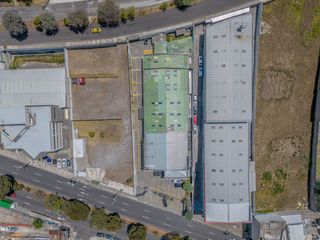 RENTA EDIFICACIÓN DE OFICINAS Y BODEGAS SECTOR KENNEDY