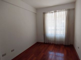 Foto 13 de VENTA DE DEPARTAMENTO EN AV COLLASUYO PRECIO DE OCASION