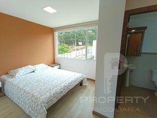 Foto 10 de Conocoto 3 dormitorios 2 parqueaderos. Aplica Crédito VIP Casa por estrenar en venta. Valle de los Chillos.