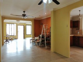 Foto 5 de CASA EN VENTA – SAMANES 2