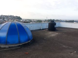 Foto 4 de ¡Alquiler de Edificio Comercial en Esmeraldas!...LOCAL COMERCIAL   1200 PSIOS  1000 CADA PISO    O TOTAL  .. PREGUNDAR POR PRECIO