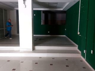 Foto 29 de ¡Alquiler de Edificio Comercial en Esmeraldas!...LOCAL COMERCIAL   1200 PSIOS  1000 CADA PISO    O TOTAL  .. PREGUNDAR POR PRECIO