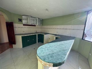 Foto 10 de HERMOSA CASA RENTERA EN TURUBAMBA BAJO