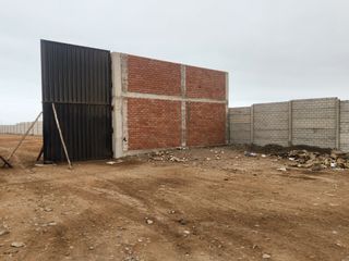 Foto 1 de VENTA DE TERRENO INDUSTRIAL EN CARABAYLLO 2,200 m2