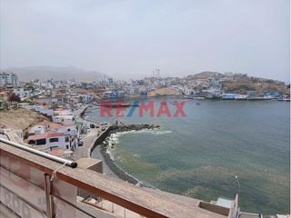 Foto 7 de Encantador Dúplex En Venta Con Vista Al Mar En San Bartolo - Lima
