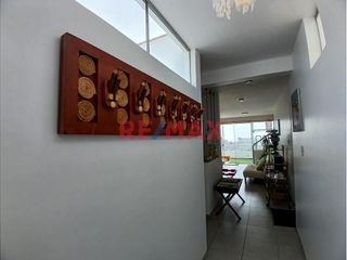 Foto 11 de Encantador Dúplex En Venta Con Vista Al Mar En San Bartolo - Lima