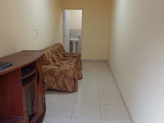 Foto 4 de ALQUILER DE LOCAL COMERCIAL EN URB. TAHUANTINSUYO