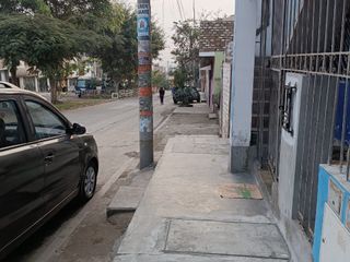 Foto 6 de ALQUILER DE LOCAL COMERCIAL EN URB. TAHUANTINSUYO