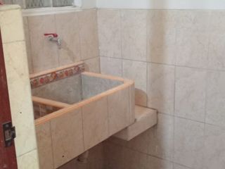 Foto 5 de Vendo Casa Interior En El Porvenir Av. Pumacahua (aipanaque)