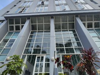 Foto 2 de Venta hermoso dúplex de doble altura zona de malecones Barranco