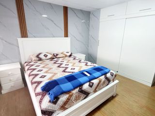 Foto 22 de VENDO OFICINA REMODELADA 9 DE OCTUBRE Y BAQUERIZO MORENO DOS PRIVADOS , 5 AMBIENTES