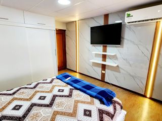 Foto 19 de VENDO OFICINA REMODELADA 9 DE OCTUBRE Y BAQUERIZO MORENO DOS PRIVADOS , 5 AMBIENTES
