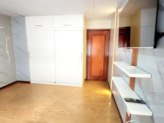 Foto 15 de VENDO OFICINA REMODELADA 9 DE OCTUBRE Y BAQUERIZO MORENO DOS PRIVADOS , 5 AMBIENTES