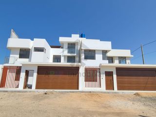 Foto 1 de REMATE DE CASA DE ESTRENO EN PIMENTEL EN EL TERCER MALECÓN