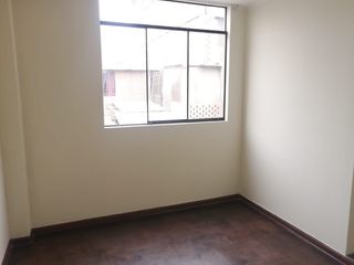 Foto 6 de ALQUILER DE LOCALES COMERCIALES COMAS RETABLO 2 PISO FRENTE A LA U.P.N MOVIMIENTO SUPER COMERCIAL 165 M2..