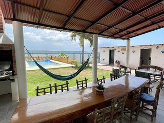 Foto 23 de Punta Blanca: Amplia casa en venta de 2 pisos, terraza y 3 dormitorios.