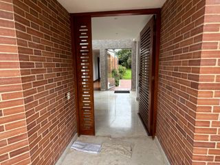Foto 19 de Espectacular casa para venta en Guaymaral