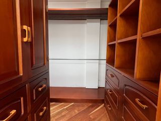Foto 41 de Espectacular casa para venta en Guaymaral