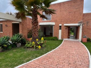 Foto 43 de Espectacular casa para venta en Guaymaral
