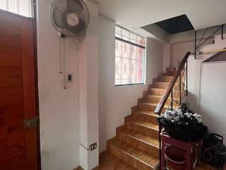 Foto 4 de Vivienda de 3 pisos en Cercado de Lima
