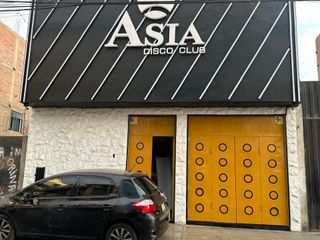 Foto 1 de Se Alquila Local Como Discoteca O Restobar Rentabilidad Inmediata