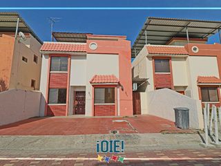 Foto 2 de Casa de 3 dormitorios en Venta en Urbanizacion Mar Azul, Manta, Ecuador.