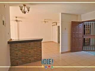 Foto 7 de Casa de 3 dormitorios en Venta en Urbanizacion Mar Azul, Manta, Ecuador.