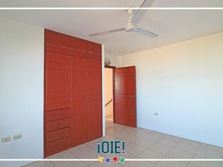 Foto 23 de Casa de 3 dormitorios en Venta en Urbanizacion Mar Azul, Manta, Ecuador.