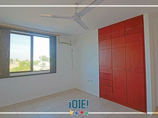 Foto 24 de Casa de 3 dormitorios en Venta en Urbanizacion Mar Azul, Manta, Ecuador.