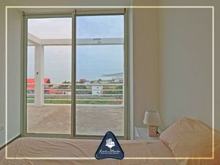 Foto 6 de Casa de playa multifamiliar con cabaña y área adicional en Grey Stage, en Santa Marianita, Manta