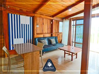 Foto 19 de Casa de playa multifamiliar con cabaña y área adicional en Grey Stage, en Santa Marianita, Manta