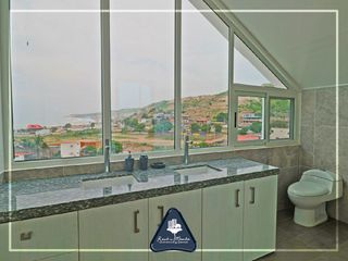 Foto 21 de Casa de playa multifamiliar con cabaña y área adicional en Grey Stage, en Santa Marianita, Manta