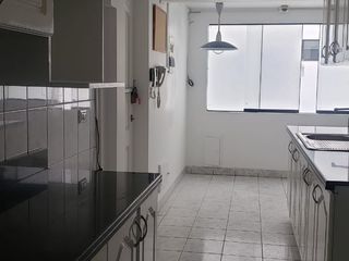 Foto 1 de Alquiler de Exclusivo Departamento Triplex cerca del Óvalo Higuereta