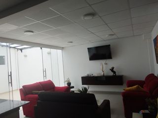 Foto 2 de ¡Moderno Departamento En Venta!