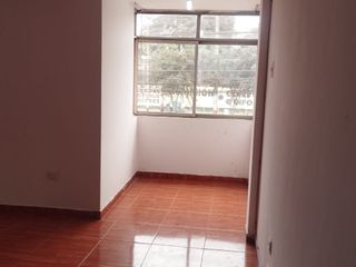 Foto 8 de SE ALQUILA OFICINA EN AV ALISOS  2DO PISO 35M2