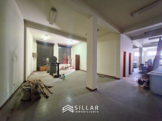 Foto 2 de VENTA CASA, AV PROGRESO, MIRAFLORES