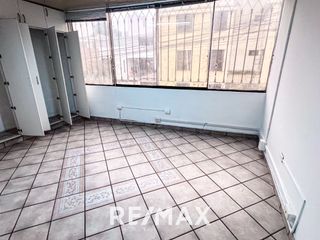Foto 19 de Alquiler De Oficina En Santiago De Surco 276 M2