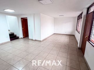 Foto 7 de Alquiler De Oficina En Santiago De Surco 183 M2