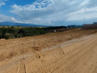 Foto 7 de EN VENTA LINDO LOTE ESQUINERO URBANO LLANOS  DE MORINDA